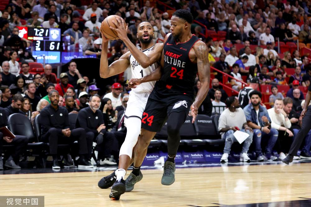 时刻屡次依 时刻屡次依